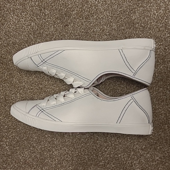 NWOT Kate Spade Canvas White Tommi Sneaker - Picture 6 of 13